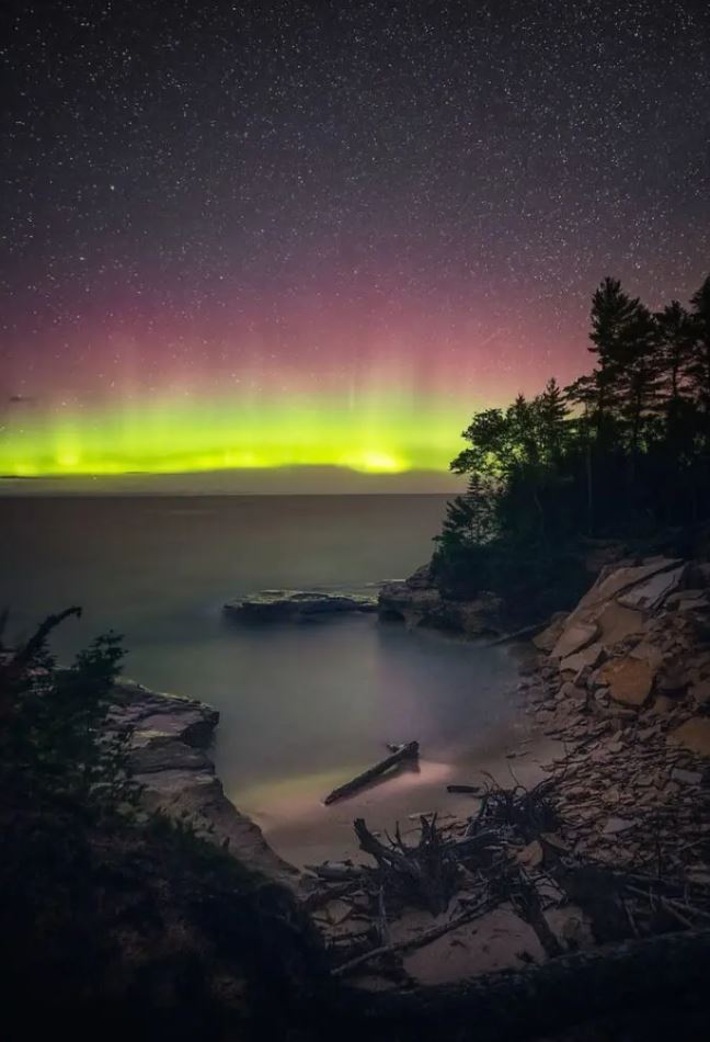 Northern-Lights-photo-17