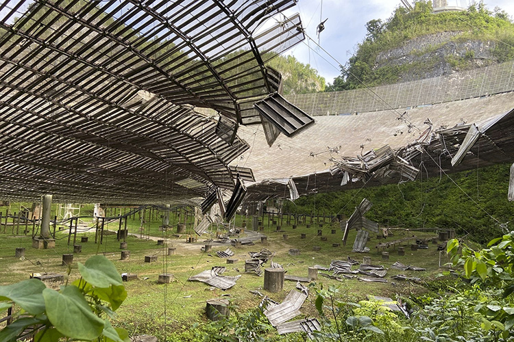 Arecibo telescope gets $8 million to be reconstructed 27 – Arecibo-telescope-2