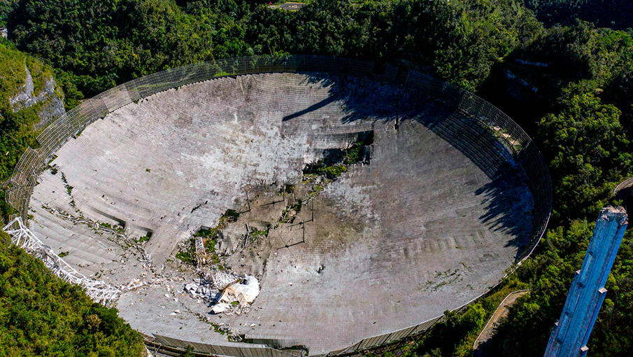 arecibo-telescope-10