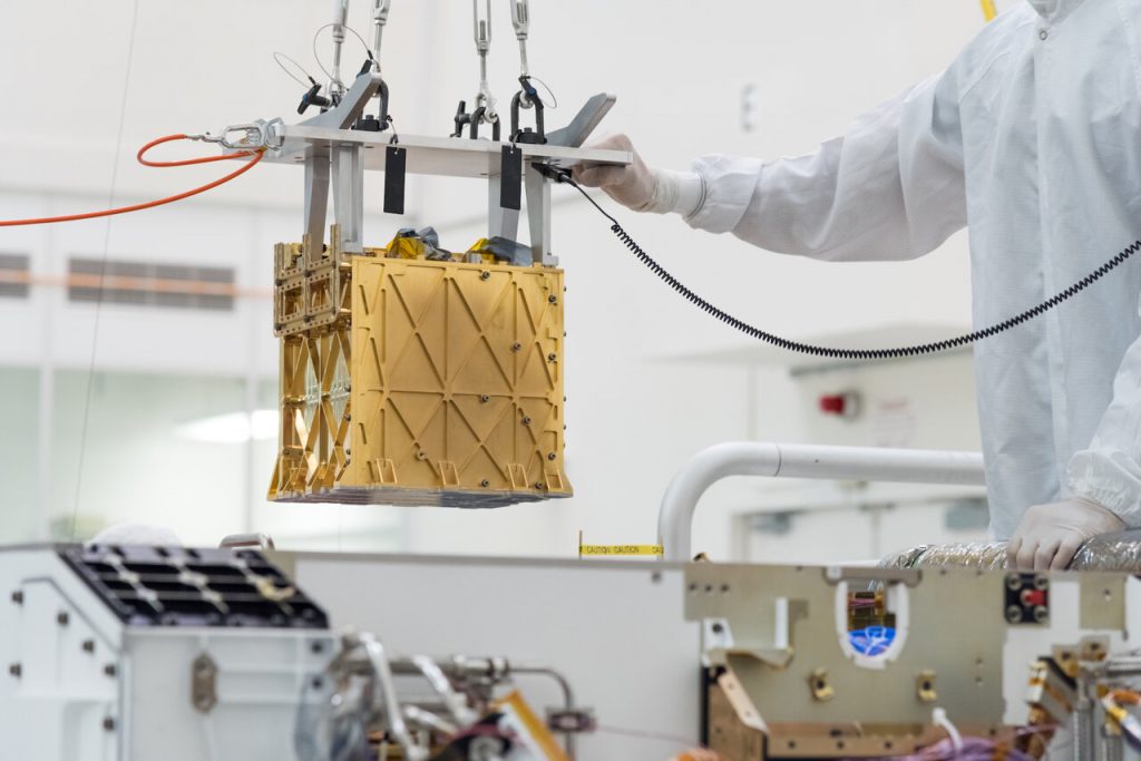 NASA Rover Makes Breathable Oxygen From Martian Atmosphere 27 – mars-oxygen-2