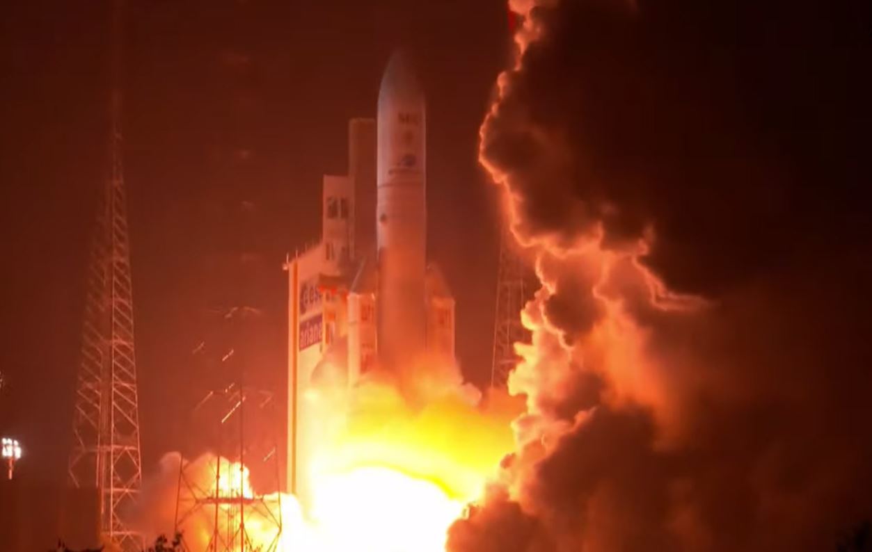Ariane 5 Launches France’s Cutting-Edge Military Communications Satellite 26 – france-satellite-2