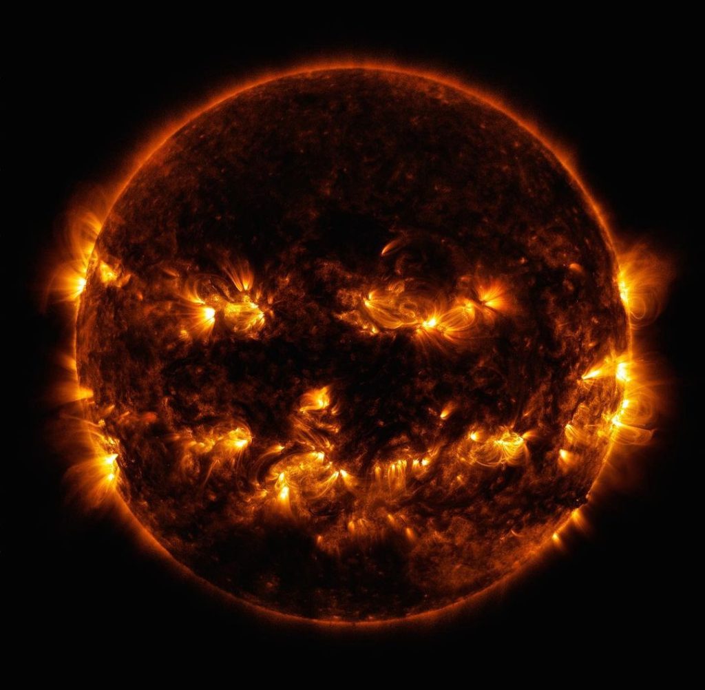 This Is How NASA Celebrated Halloween With 5 Stunning Astronomical Images 30 – nasa-halloween-celebration-6