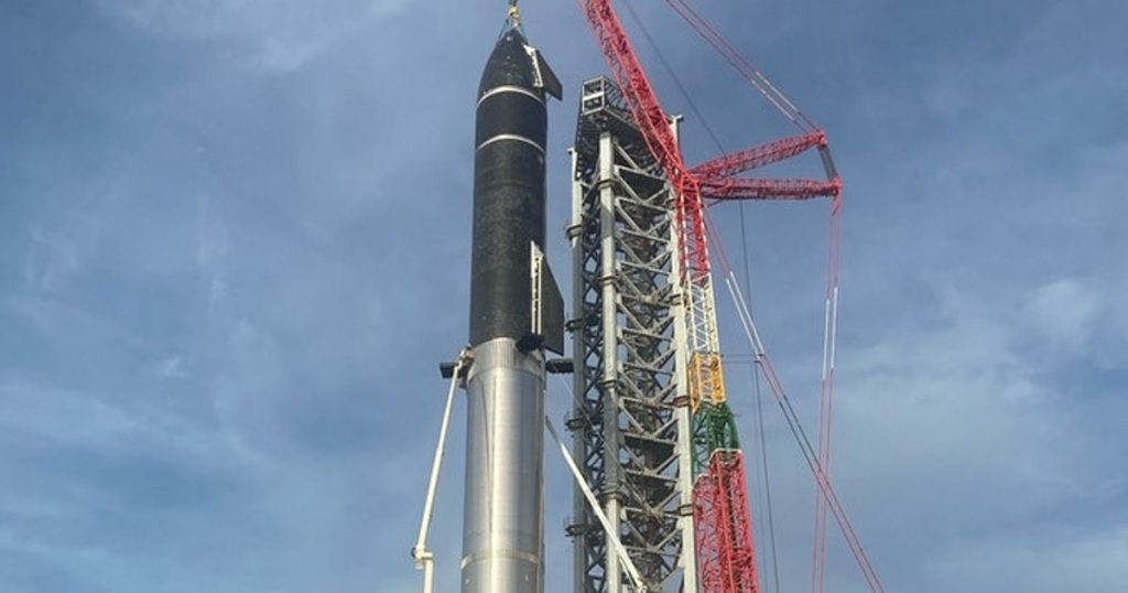 starship-launch-tower-2