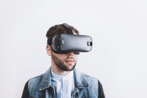 The Headset Launch Delay: Apple’s Mixed-Reality Headset Might Not Debut Until 2023 27 – mixed-reality-3