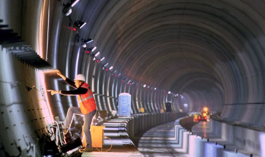 We Listed: Five Wonders of the Engineering World 30 – channel-tunnel-324135241