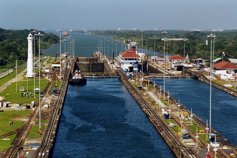 We Listed: Five Wonders of the Engineering World 27 – panama-canal-41564