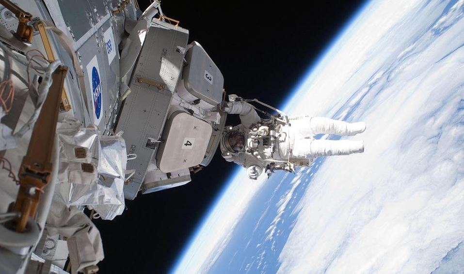 russia-iss-1234